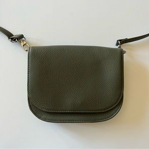 Thirty One convertible belt bag-olive pebble